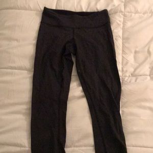 grey striped Capri lululemon leggings